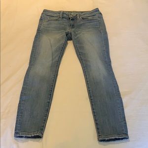American Eagle size 6 full length jeans